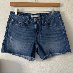 Levi’s denim shorts